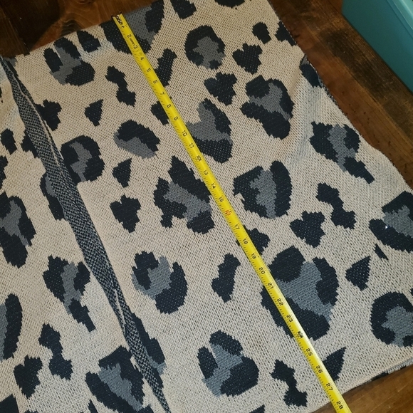 One Size Open Front Cardigan - Grey Tan/Animal Print - Picture 5 of 9